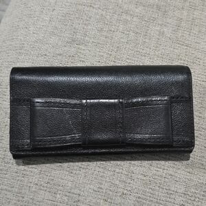 Kate Spade Black Bow Leather Wallet